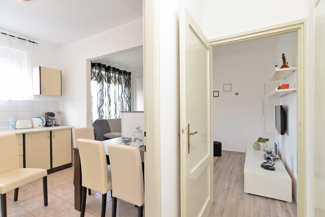 Apartment Branko 1601 Fažana Eksteriør billede