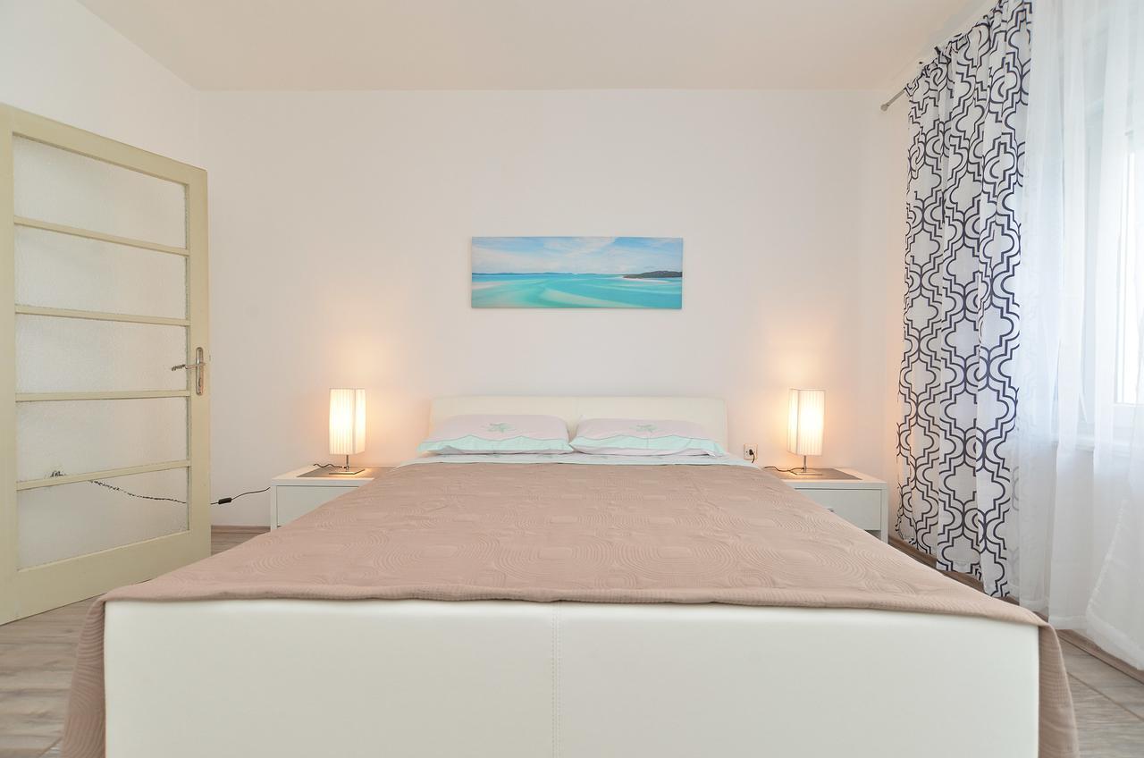 Apartment Branko 1601 Fažana Eksteriør billede