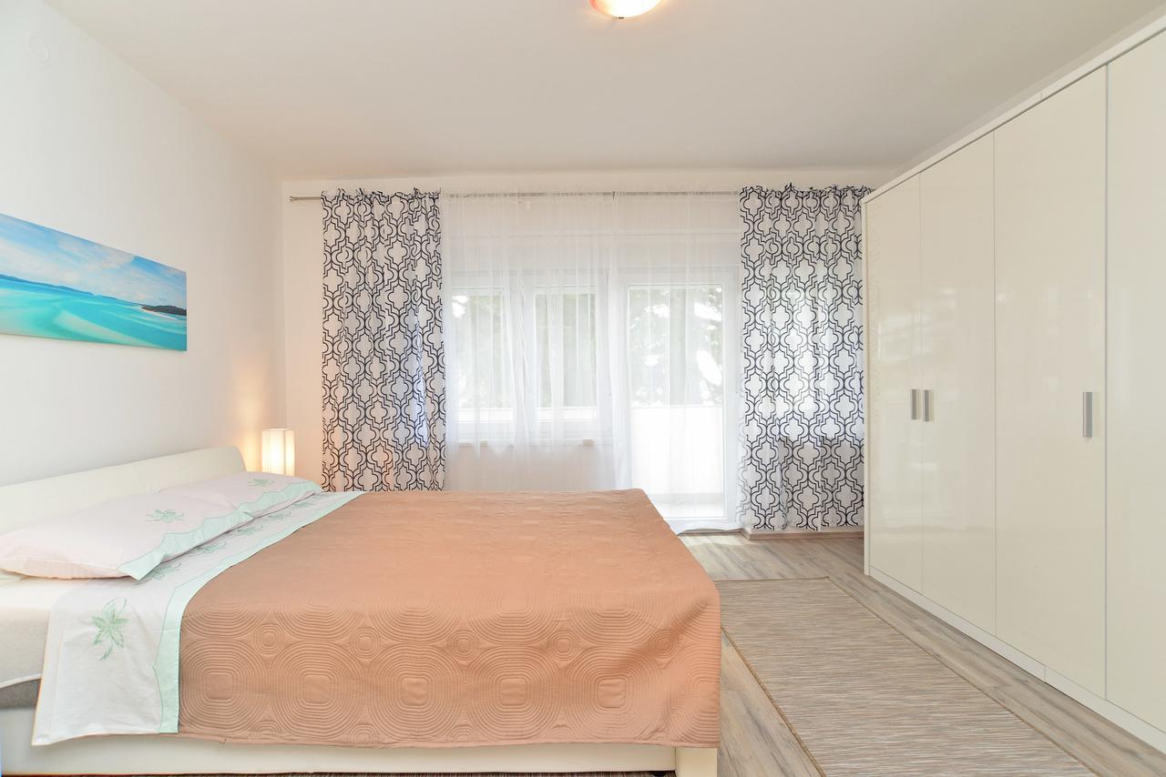 Apartment Branko 1601 Fažana Eksteriør billede